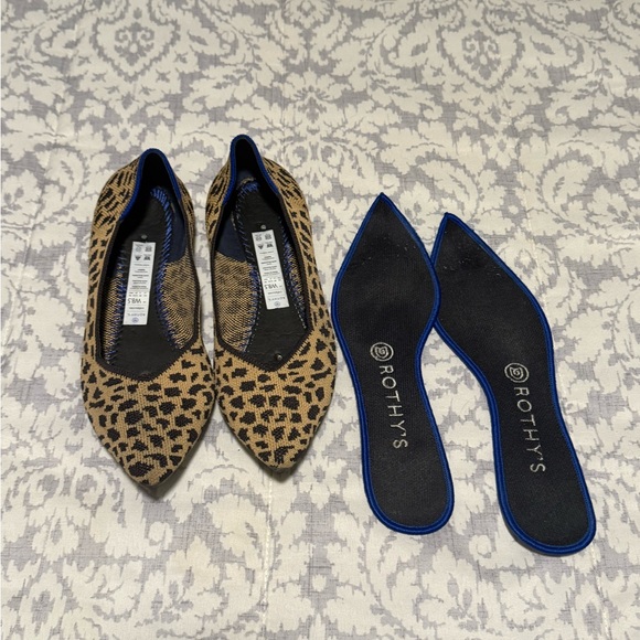 Rothy’s The Point - Picture 2 of 5